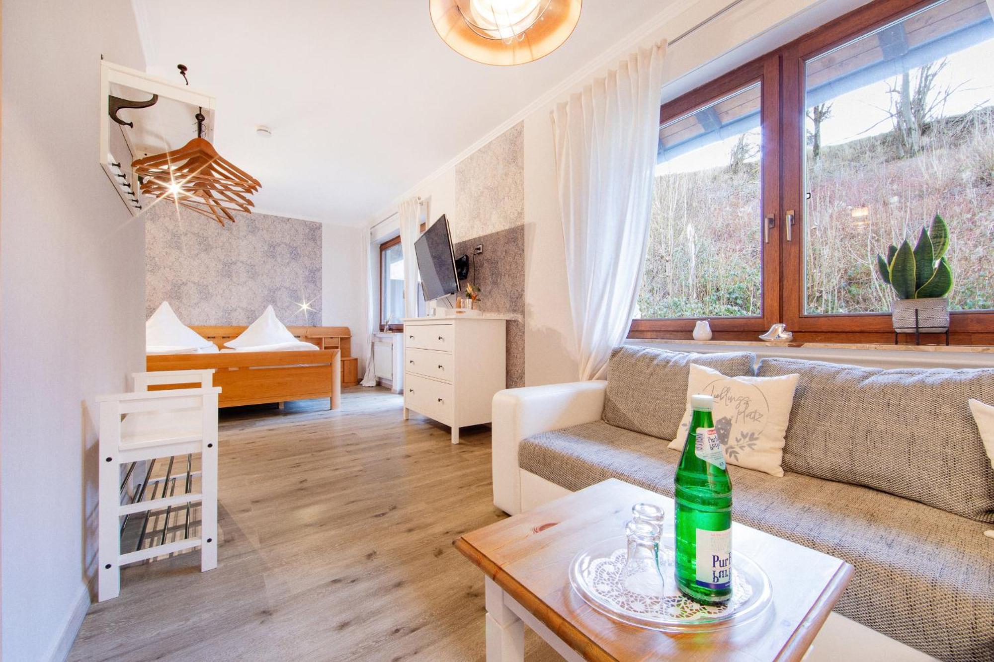 Landgasthaus Zum Kreuzberg Schonbach  Kültér fotó